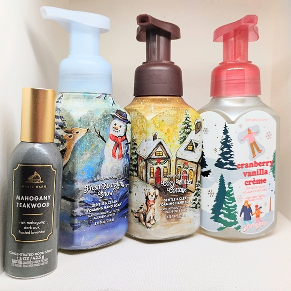 Bath & Body Works Bathroom Spray & Foaming Hand Soap Holiday Scents(PICK ANY 5!) - Picture 2 of 5